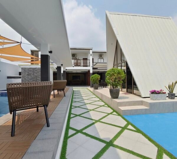 Texon’s Cabin Resort and Events Place: Your Cozy Escape in Mabalacat City
